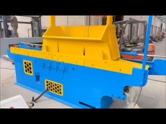 Hydraulische scheermachine voor hout met een vermogen van maximaal 2 ton per uur