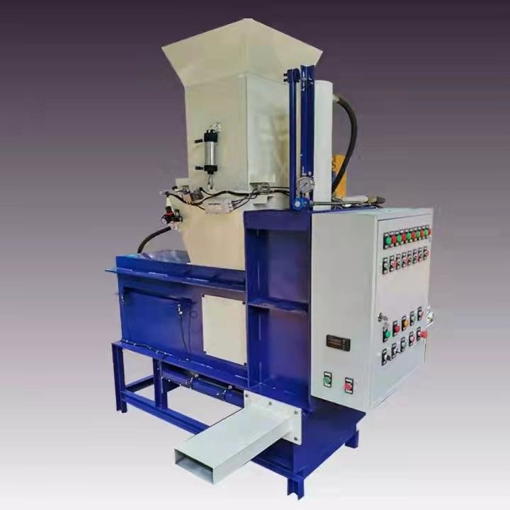 Wood Shavings Packaging Machine, Wood Shavings Machine for poultry farms