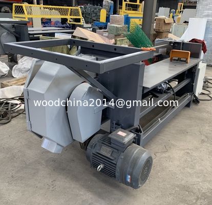 Paletdemontageermachine, Paletdemontageur Verwerking Paletbreedte 1750 mm