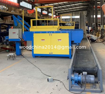 Hout scheermachine / Hout scheermachine voor pluimveebedden