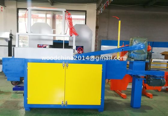 Automatisering Machines voor het maken van hout Splijtstukken Pressen Zaagstofmachines Kip bedden Hout scheermachines