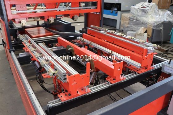 Houten pallet nagelmachine voor stringers pallet, houten pallet maken machine