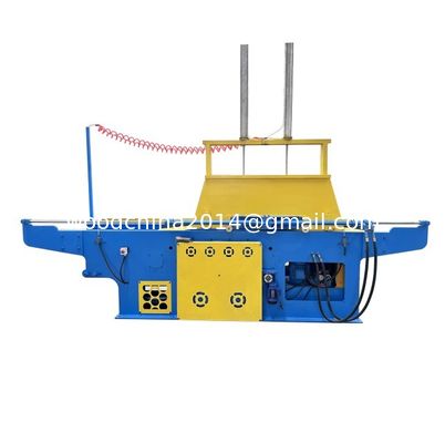 Vermogen 2000 kg/uur Hoogwaardige houtsprietmachine voor het maken van zaagstof / houtbreker