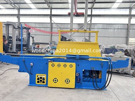 Vermogen 2000 kg/uur Hoogwaardige houtsprietmachine voor het maken van zaagstof / houtbreker
