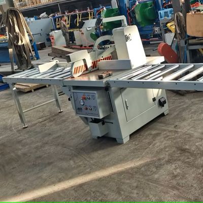 Hoog snelheids automatische houtsnijmachine voor houtzaag