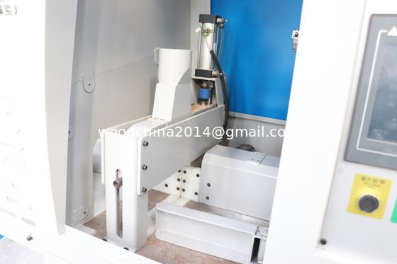 China Hoog nauwkeurige automatische CNC-hydraulische houtpallet-snijmachine voor zaagmolen