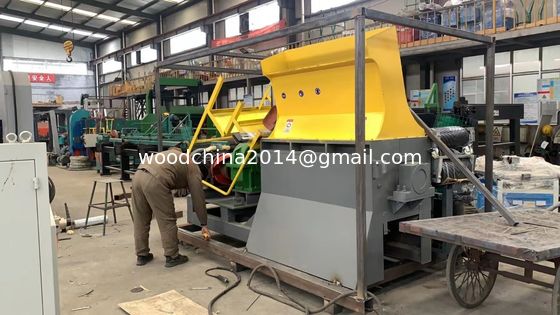 Hoog efficiënte palletcrusher palletcrusher machine hout pallet snijmachine