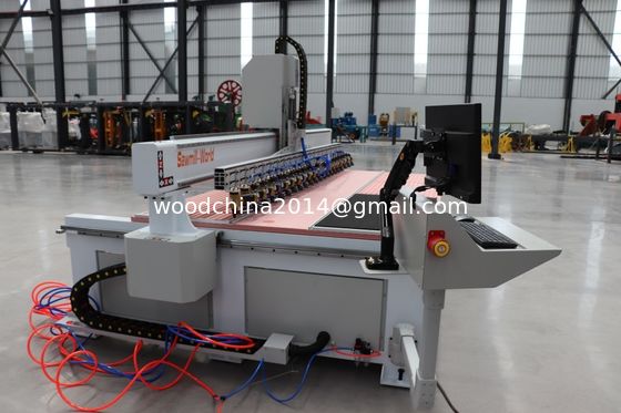 Automatische decoratie bord geluidsdicht akoestisch plafond Houten paneel nagelmachine