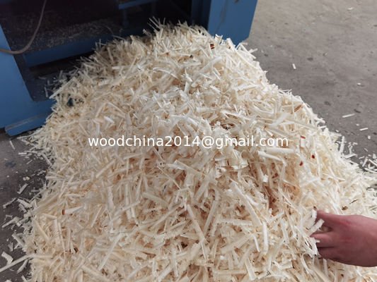 Hout scheermachine / Hout scheermachine voor pluimveebedden